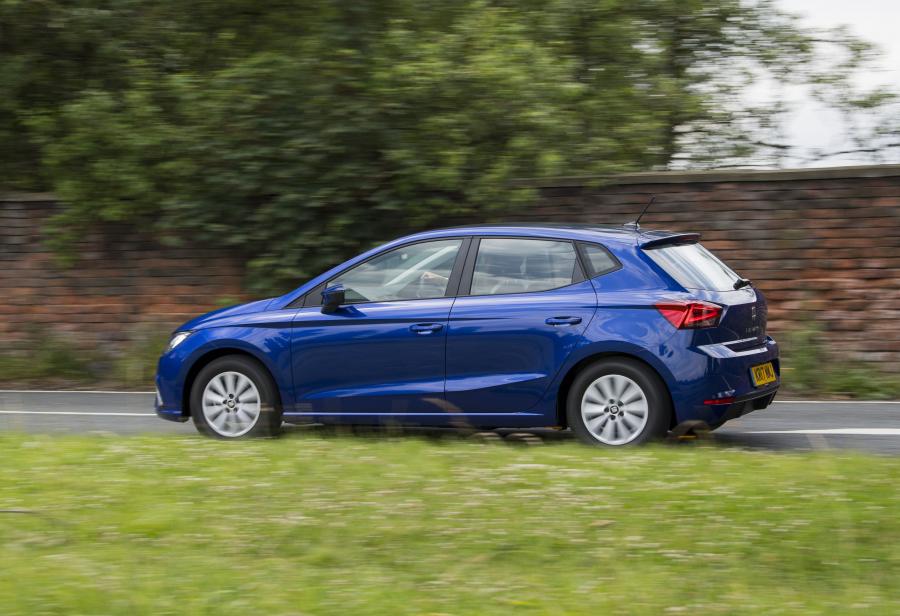  Seat Ibiza 2017 года  (UK) (фото 3 из 40)